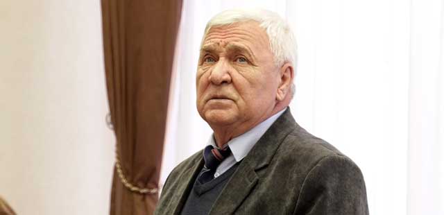 В двух словах: школьные каникулы, новогодняя иллюминация и новый председатель дзержинского Совета ветеранов