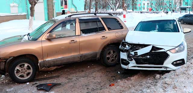 Аварийный затор: движение перекрыли на одной из дорог Дзержинска