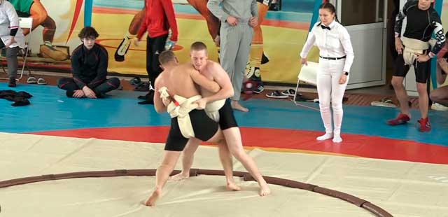 Награды на родной земле: чемпионат и первенство Нижегородской области по сумо прошел в Дзержинске