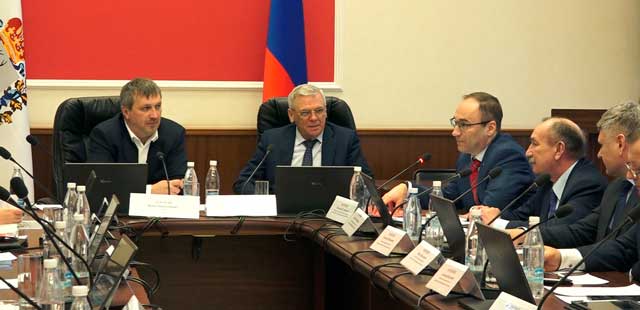 Бюджетные планы: программу к столетию Дзержинска обсудили на выездном совещании