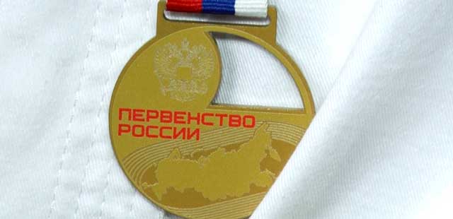 «Спортивный клуб». Победы в каратэ и плавании