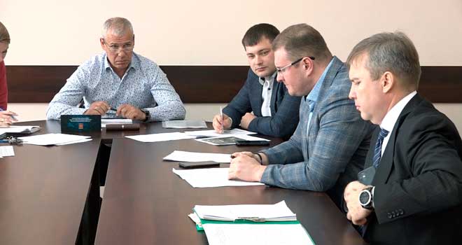 Километры в рублях: депутаты Гордумы обсудили перспективы строительства дорог в Дзержинске