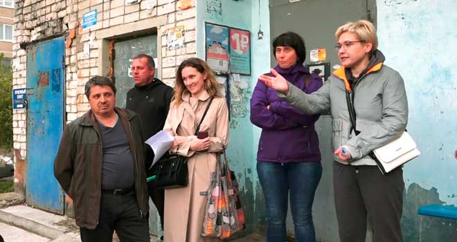 Ухожу к другому: жители еще одного дзержинского дома хотят сменить управляющую компанию