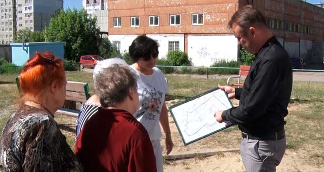 Работа на округе: итоги своей деятельности подвел депутат Городской думы Михаил Богоявленский