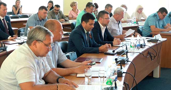 Средства на социальную сферу: на очередном заседании Городской думы депутаты внесли изменения в бюджет Дзержинска