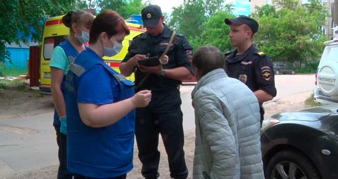Кто вы и откуда: страдающую амнезией пенсионерку обнаружила рядом с домом неравнодушная жительница Дзержинска