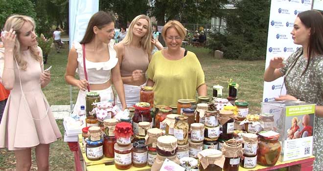 Продажа и благотворительность: фестиваль непризнанных талантов «Аrtельня» прошел в Нижегородской области