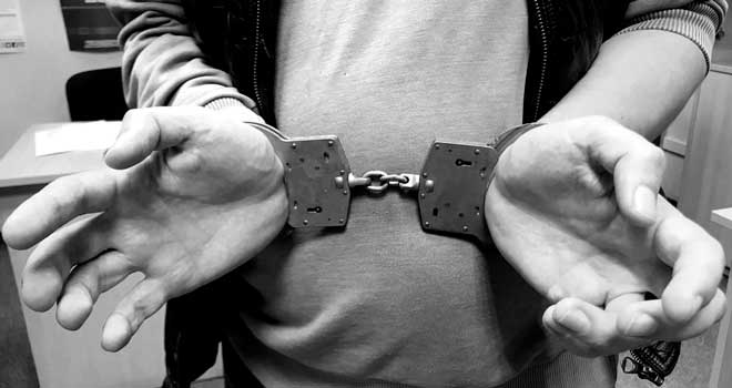 Взяли в дверях: жительница Дзержинска помогла полицейским в задержании дачного вора