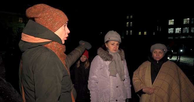 Шум, драки и грязь: разливайка в жилом доме Дзержинска несколько лет отравляет жизнь местным жителям