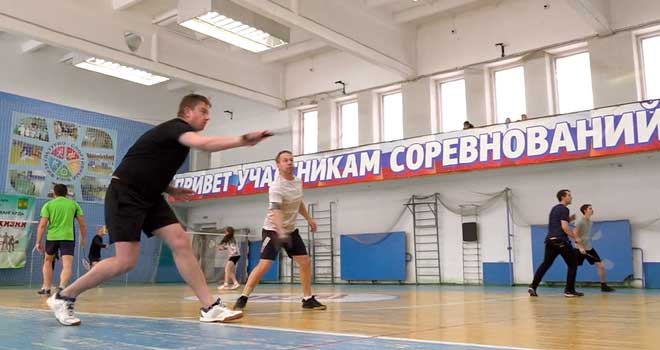 DZRclub open: любительский турнир по бадминтону прошел в Решетихе