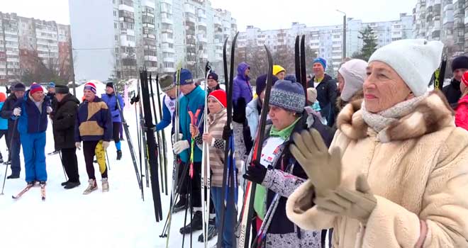 «Спортивный клуб». «Гонка друзей» и спартакиада ветеранов спорта