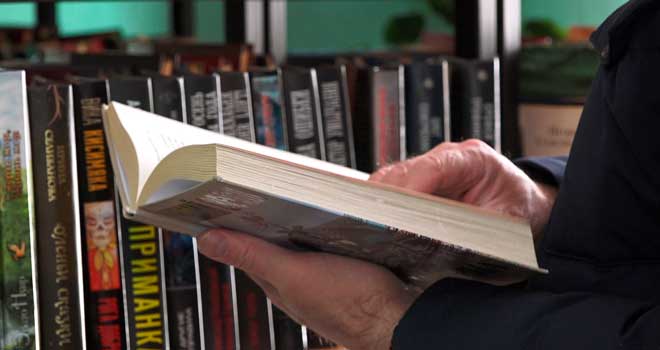 Дарить книги с любовью: более двухсот книг передал председатель Заксобрания Нижегородской области Евгений Люлин сельской библиотеке