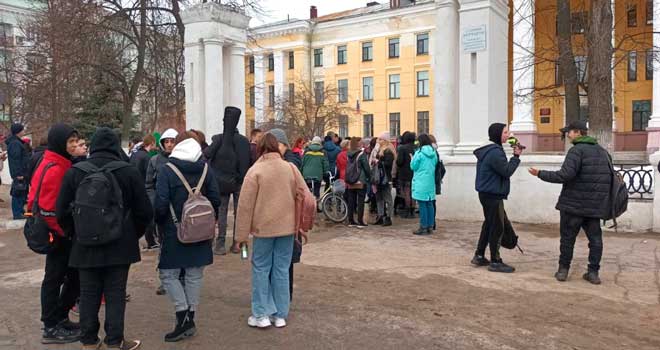 Вторая волна: очередная массовая эвакуация прошла в колледжах Дзержинска