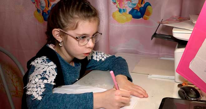 Огромное спасибо: дзержинцы собрали средства на лечение маленькой Софьи Машуковой