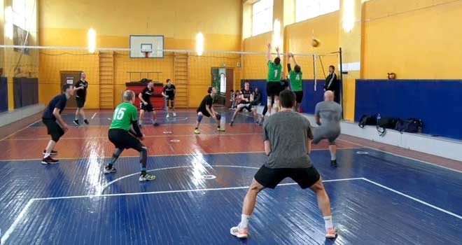 Тренировки и игры: городской чемпионат по волейболу стартовал в Дзержинске