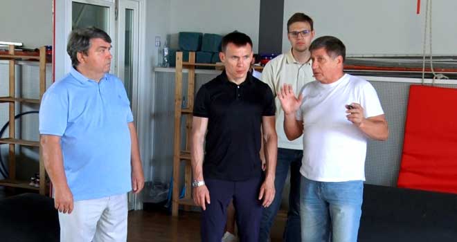 Кузницы будущих чемпионов: объезд с проверкой по спортивным школам Дзержинска совершили депутаты