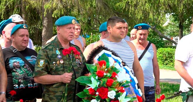 Бывших десантников не бывает! День ВДВ отметили в Дзержинске
