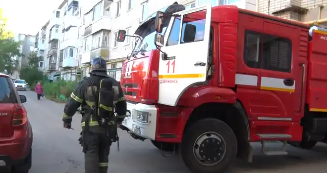 Горят на работе: пожар произошел в одном из офисных зданий Дзержинска