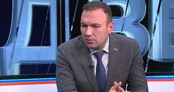 «Говорит Дзержинск». Пуск тепла, ремонтная кампания и благоустройство