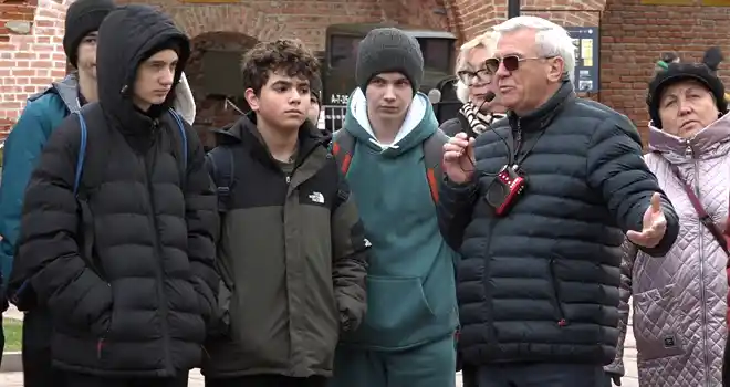 Пройти «Дорогой Единства»: патриотическую экскурсию для школьников организовали в стенах Нижегородского кремля