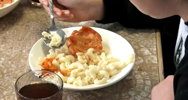 Вкусно на пятерку: организацию школьного питания проверили в Дзержинске