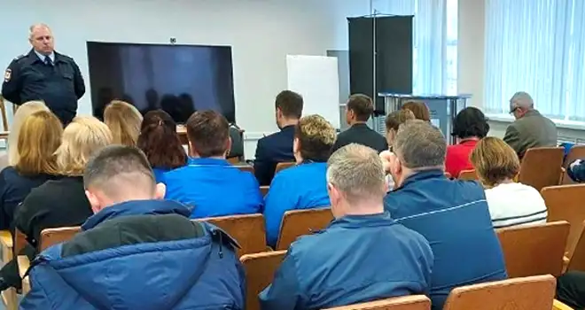 Будьте бдительны! Мероприятия по профилактике мошенничества прошли в трудовых коллективах Дзержинска