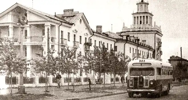 Парадный въезд: одной из главных улиц Дзержинска исполнилось 85 лет