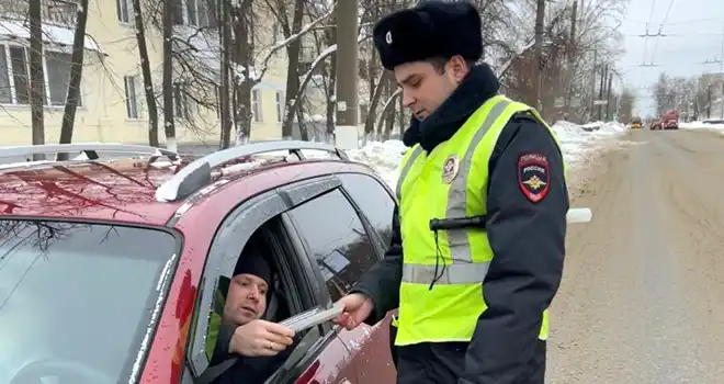 Повод для обгона: профилактическую акцию провели сотрудники Госавтоинспекции в Дзержинске