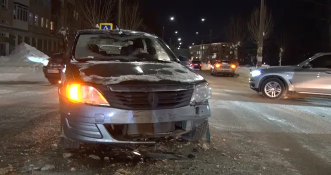 Аварийный девичник: две дамы устроили аварию на одном из перекрестков Дзержинска
