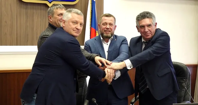 Развитие в комплексе: важное четырехстороннее соглашение в сфере промышленности подписали в Дзержинске