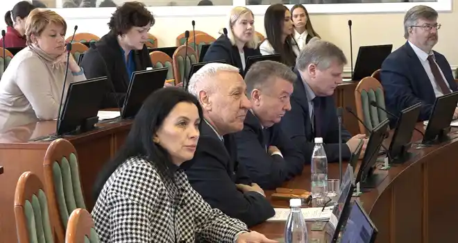 Тактичный диалог: дзержинцы смогут получить вежливые ответы на свои вопросы к работникам ЖКХ