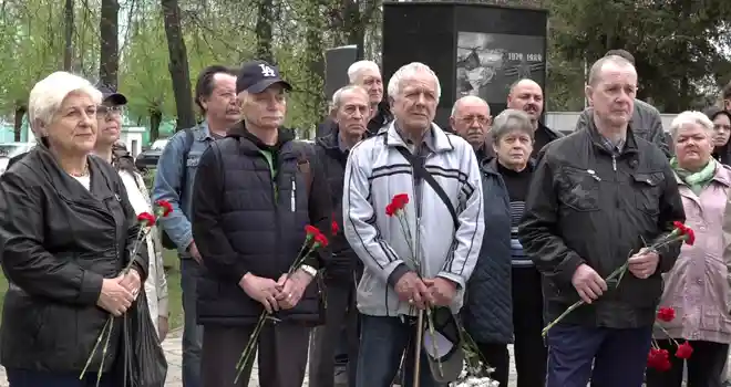 Незабытые: память жертв трагедии на Чернобыльской АЭС почтили в Дзержинске