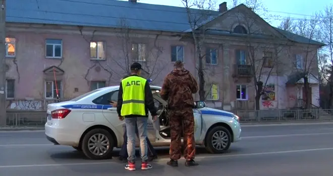 Езда под градусом: нетрезвого водителя задержали дзержинские полицейские