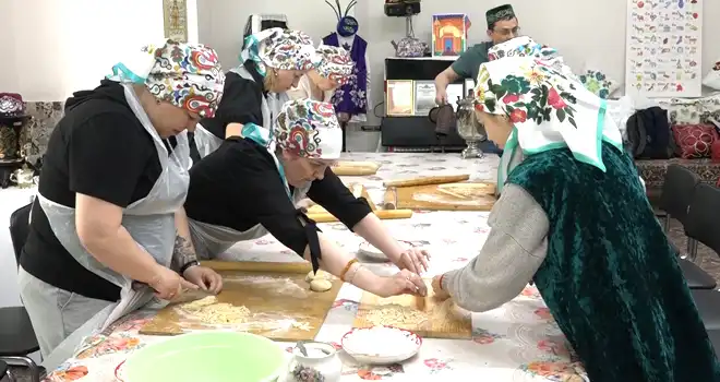 Секреты приготовления: мастер-класс по приготовлению чак-чака прошёл в Дзержинской автономии татар