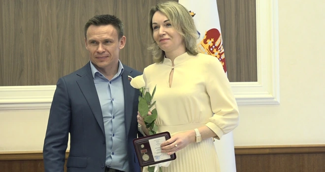 Награды за службу: торжественное вручение медалей по случаю 30-летия Заксобрания Нижегородской области состоялось в Дзержинске