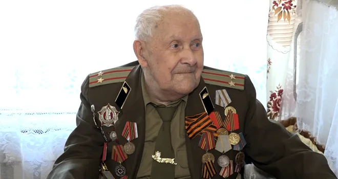 Примите поздравления: 104-й день рождения отмечает дзержинский ветеран Великой Отечественной войны Александр Самарин
