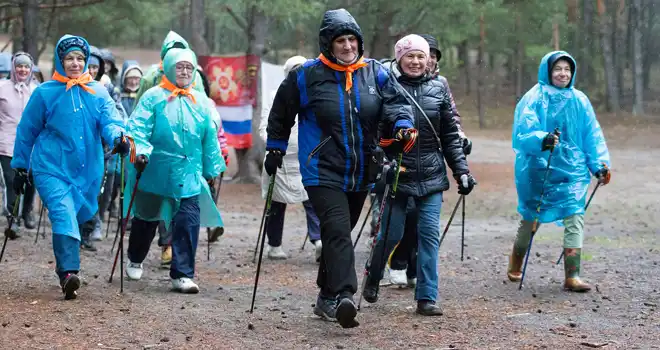 Под песни военных лет: традиционный «Заход Победы» состоялся в Дзержинске