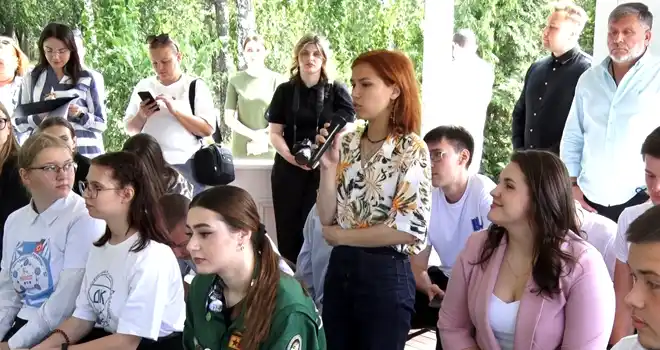 Вопросы молодых: глава города Иван Носков встретился со студентами вузов, колледжей и техникумов