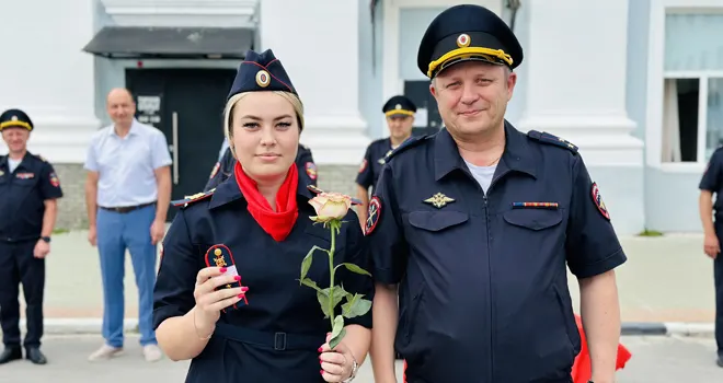 Звания и награды: открытый гарнизонный развод сотрудников полиции состоялся в Дзержинске