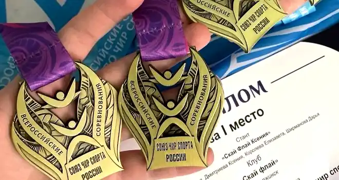 Медали и разряды: золото и серебро завоевали дзержинские девчата на Всероссийских стартах по чир спорту