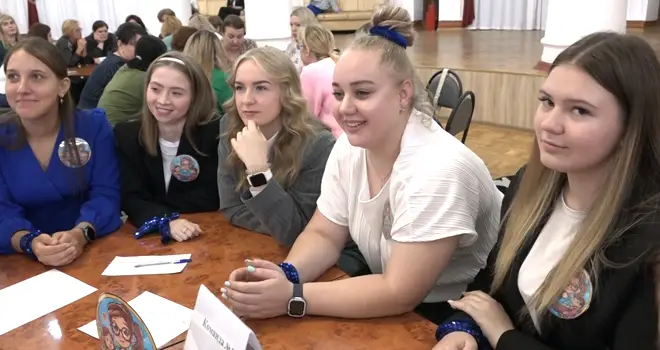 Знатоки: большую педагогическую игру провели в Дзержинске