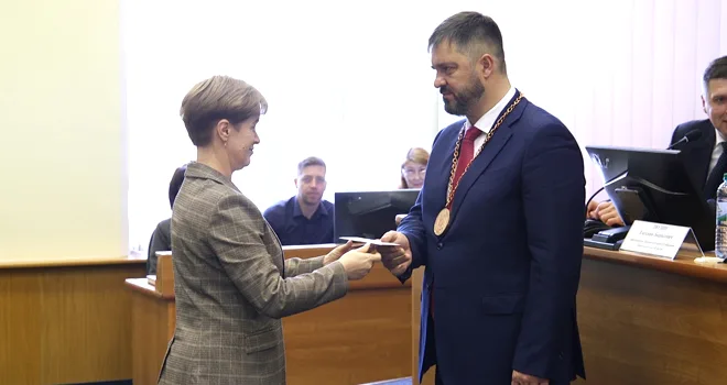 Новый руководитель: депутаты Гордумы Дзержинска прокомментировали свой выбор главы города