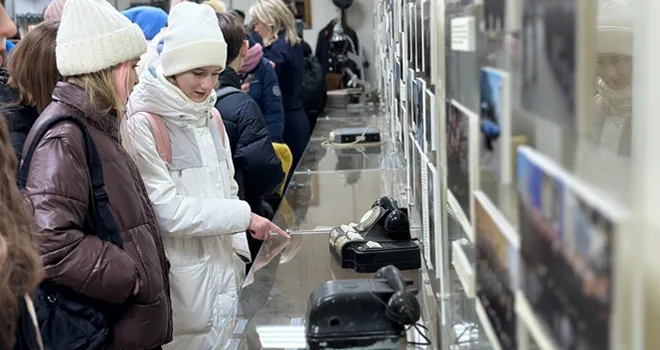 Полицейские артефакты: музей истории УМВД посетили дзержинские школьники