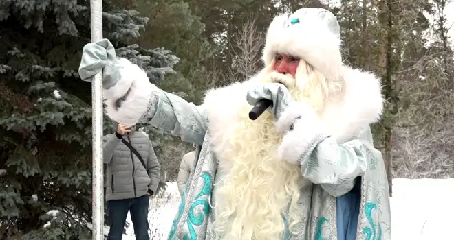 Здравствуй, Дедушка Мороз! Главного зимнего волшебника встречали в Дзержинске