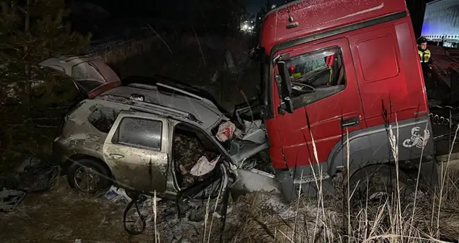 Смертельные удары: тяжелая авария с грузовиками произошла недалеко от Дзержинска