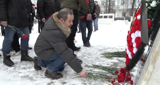 Память жива: годовщину ввода советских войск в Афганистан отметили в Дзержинске