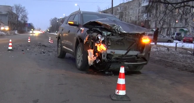 Опасные маневры: ребенок пострадал в дорожной аварии в Дзержинске