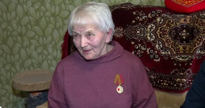 К 80-летию Победы: акция по вручению юбилейных медалей продолжается в Дзержинске