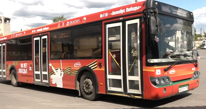 Музей на колесах: «Автобус Победы» вышел на городские маршруты в Дзержинске