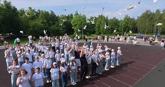 День города 2025: 95 голубей выпустили в небо Дзержинска